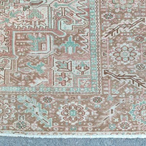 9x12 Heriz area rug, Persian rug 9x12 vintage, Living room rug 9x12 neutral, Turkish 9x12 oushak rug, Serapi 9x12 neutral rug, Furniture