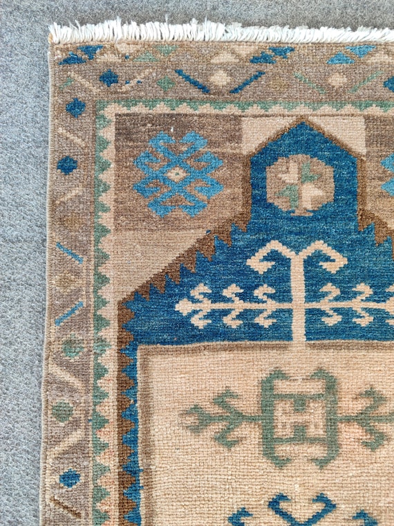 2x3 Teppich Vintage, dünner Teppich, türkischer Teppich 2x3, kleiner antiker Teppich 2x3, seltener Herizteppich, Fußmatte 2x3 Badematte, Teppichläufer 2x3 Oushak