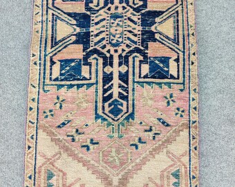 2x11 Karaja Runner rug Skinny Antique: Heriz runner rug 2x12, Narrow oriental rug runner, Home furniture, Pink runner rug