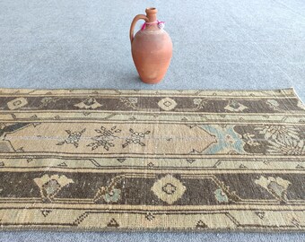 Deurmat van 2 x 4, mager tapijt, Turks tapijt 2 x 4, Oushak-tapijt 2 x 4, smal klein tapijt 2 x 4 loper, vintage tapijt 2 x 4, antiek tapijt zeldzaam, bruine wollen vloerkleed