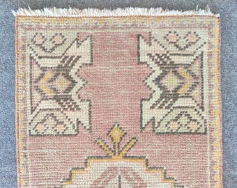2x3 rug Bath mat, Skinny rug, Turkish rug 2x3 doormat, Welcome rug, Antique 2x3 rug, Pink small rug runner 2x3, Oushak rug 2x3 wool
