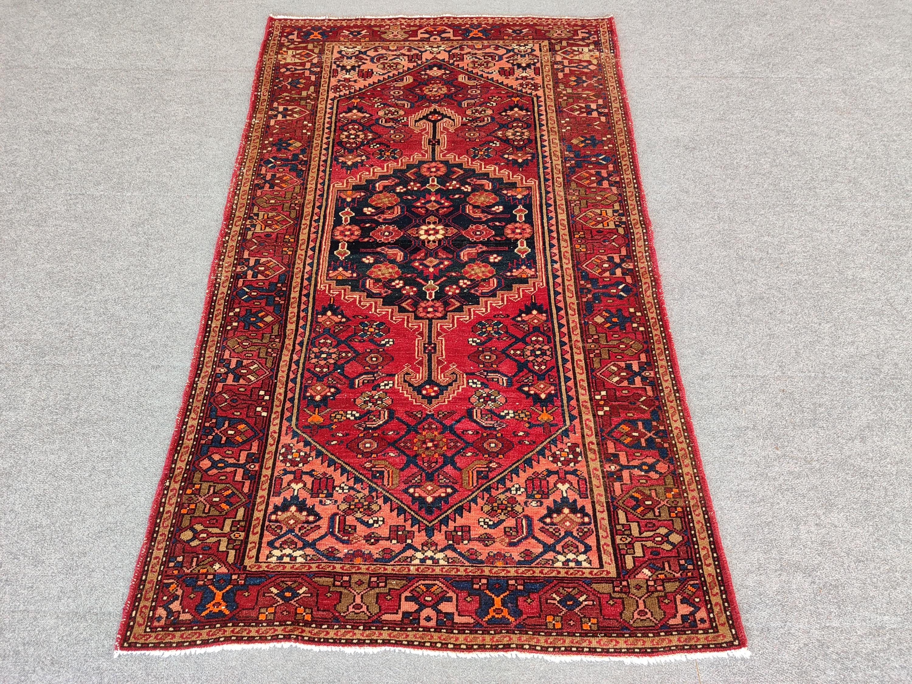Rare 4x7 Persian Rug, Malayer Rug 4x7 Vibrant Color, Antique 4x7 Heriz ...
