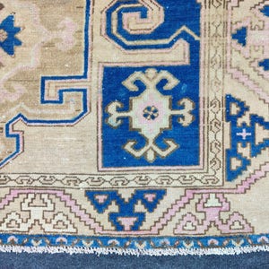 Blue 5x7 Persian rug, Malayer rug 5x7 neutral, Antique rug 5x7, Heriz rug 5x7 vintage, Turkish 5x7 oushak rug, Oriental rug, Furniture