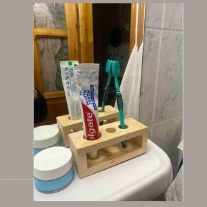 Zahnbürstenhalter - Badezimmerhalter aus Holz