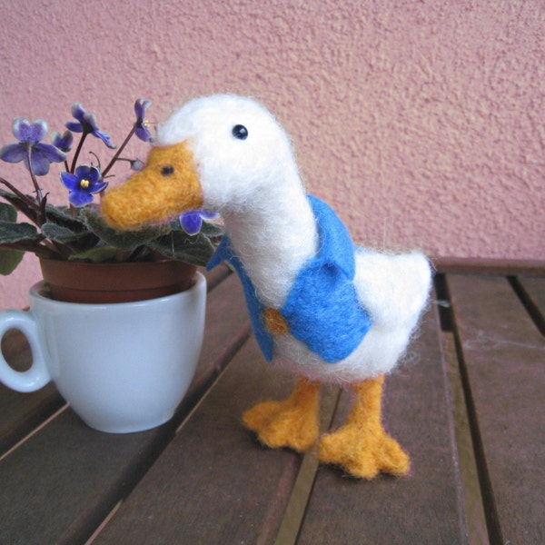 Dapper Duck, needle felted bird