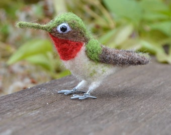 Mr. Broad-tailed Hummingbird, needle felted bird sculpture