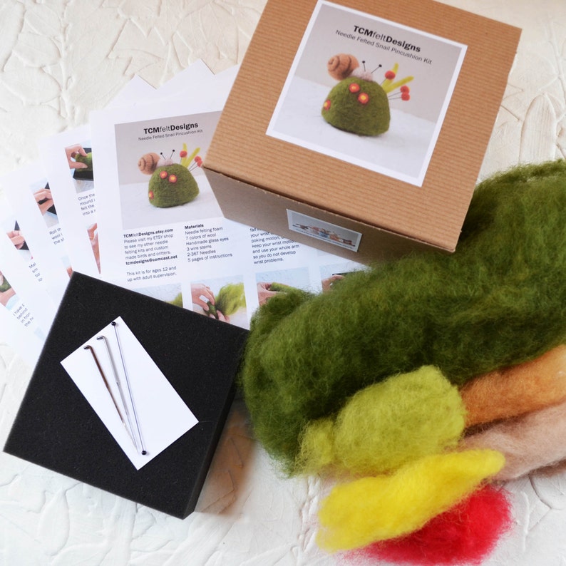 2 Needle Felting Kits 1 Beginner Kit and 1 Beginner/ Etsy UK