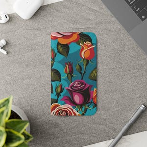 Floral Leder Handyhülle für iPhone & Samsung – Stylische Flip Cover Brieftasche, schützender Blumen Print, Geschenk für Sie