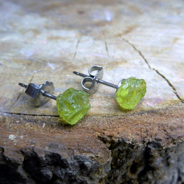 Pea Pod Earrings. Green Peridot Raw Rough Specimens & stainless steel post earrings. Ear studs. simple delicate romantic  #FestiveEtsyFinds