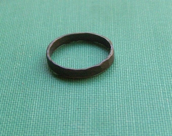 VITHRIR&#39;S SPOUSE (Frigg) Hand cast hammered rustic Viking norse oxidized sterling silver ring Handmade Made to order- any size by Chymiera