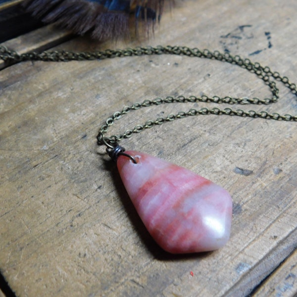 Blood Magic. Salmon, Fuchsia, & Rose Pink Kite shaped Rhodolite Pendant Necklace. Antiqued brass chain  #FestiveEtsyFinds