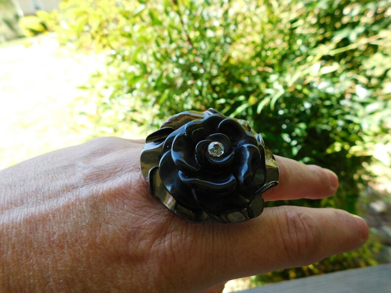 Cocktail ring Ebony Rose Tea ring /& Black enamel adjustable Large Rose metal ring Hematite Gunmetal