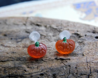 Tiny Jack-O-Lantern frosted glass & plastic post stud earrings  #FestiveEtsyFinds
