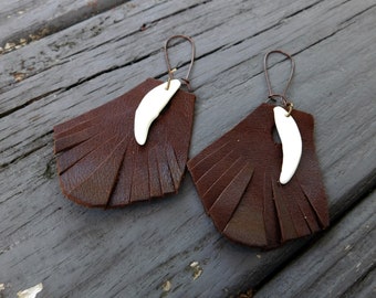 Sköll and Hati | Genuine Coffee Brown Leather & Coyote Canine Tooth earrings  #FestiveEtsyFinds