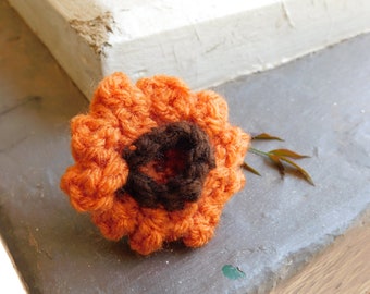 Fall Mum. Hand Crochete Hippie Chic Harvest Mum Flower & Oak Wood Boho Statement Ring Handflower Size 8  #FestiveEtsyFinds