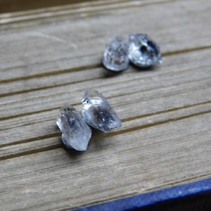 Sweet Petite Diamond Mines. Herkimer Diamonds and Surgical steel post stud earrings. Handmade by Chymiera. Stone Temples collection 画像 10