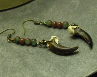 Lycanthrope. Genuine Coyote Claws &  Autumn Jasper Earrings  #FestiveEtsyFinds