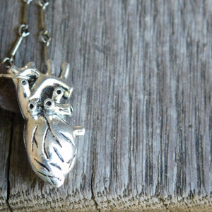 The Heavy Heart Necklace. Anatomical heart antiqued silver 3D human heart necklace  #FestiveEtsyFinds