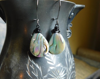 Mykiss. Abalone teardrop earrings. Summer Collection  #FestiveEtsyFinds