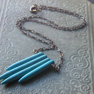 Springs of the Banshee Boho Necklace. Hand-Wired Howlite Spear Fringe Necklace  #FestiveEtsyFinds