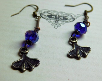 The Fandango Earrings. plum Czech glass and ginkgo leaf rustic earrings  #FestiveEtsyFinds