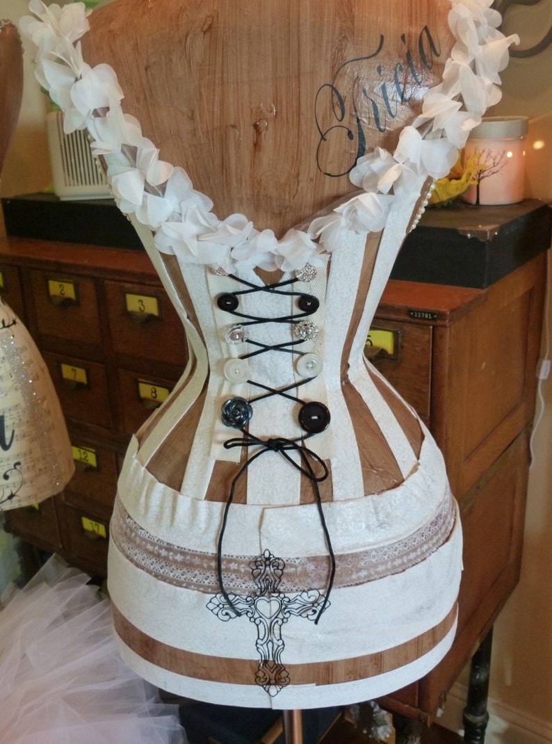 Vintage Inspired Dress Form Mannequin Wasp Waist Fashion Designer Crown ...