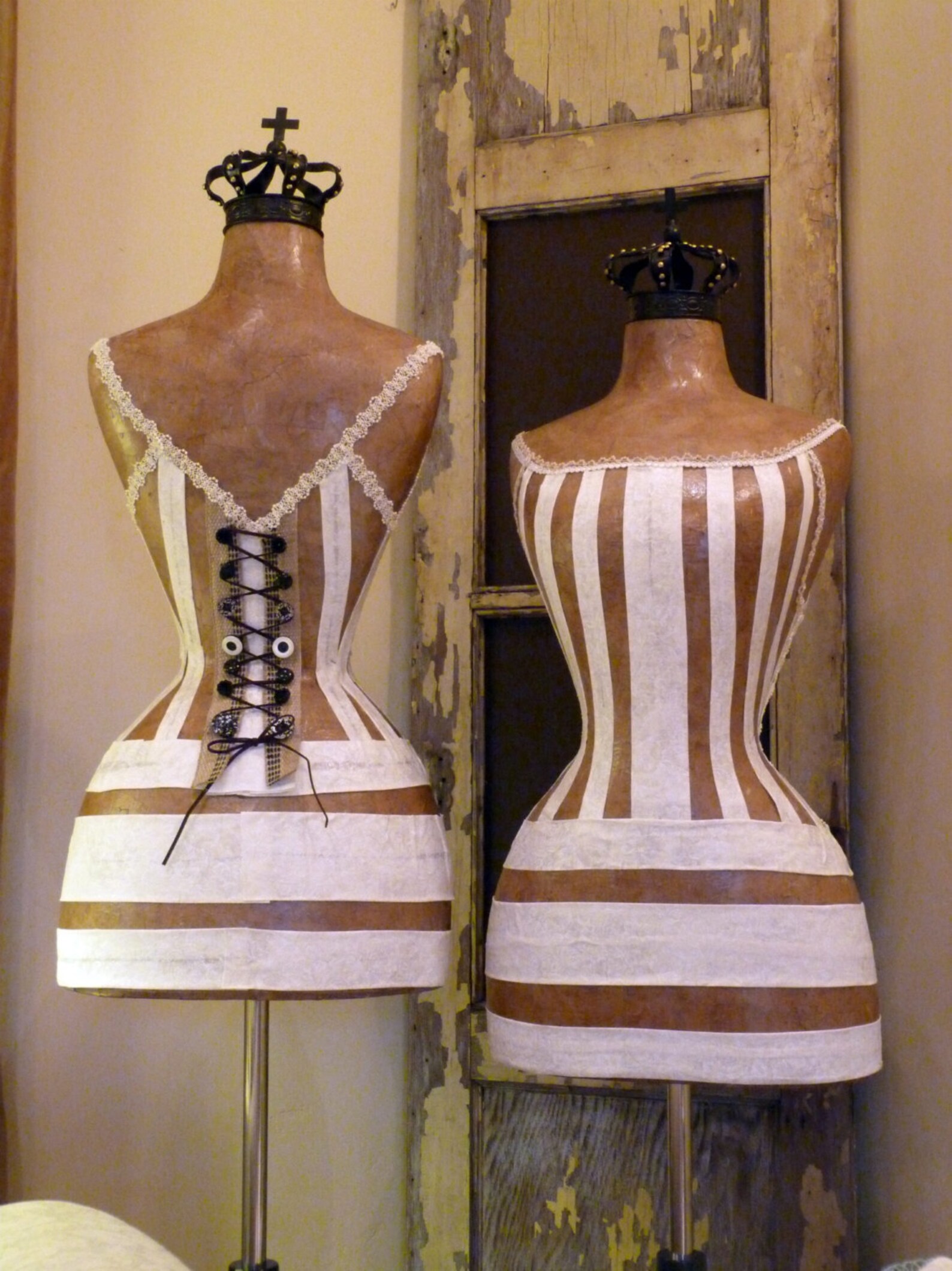Vintage Inspired Dress Form Mannequin for Bride Wedding Queen Bee FREE ...