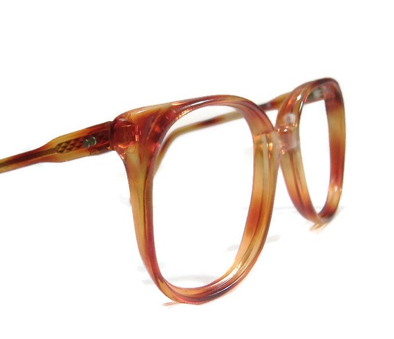 Vintage 80s Big Lens Red Tortoise HornRim Cateye E