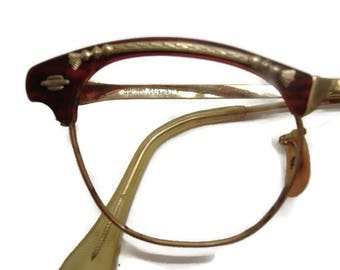 Vintage 60s Red Horned Rim With Gold Accents Eyeglasses Sunglasses Frames  Shelf #278