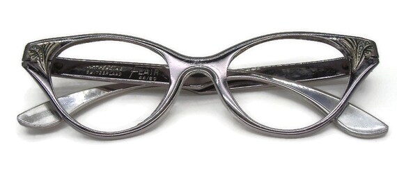 Vintage Women's Horn Rim Cat Eye Eyeglasses Sungl… - image 5