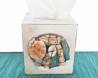 Distributeur de housses de boîte de mouchoirs en papier océan, cadeau sirène, salle de bain côtière, décoration de plage, accent nautique, décor de coquillages, housse de mouchoirs en papier unique