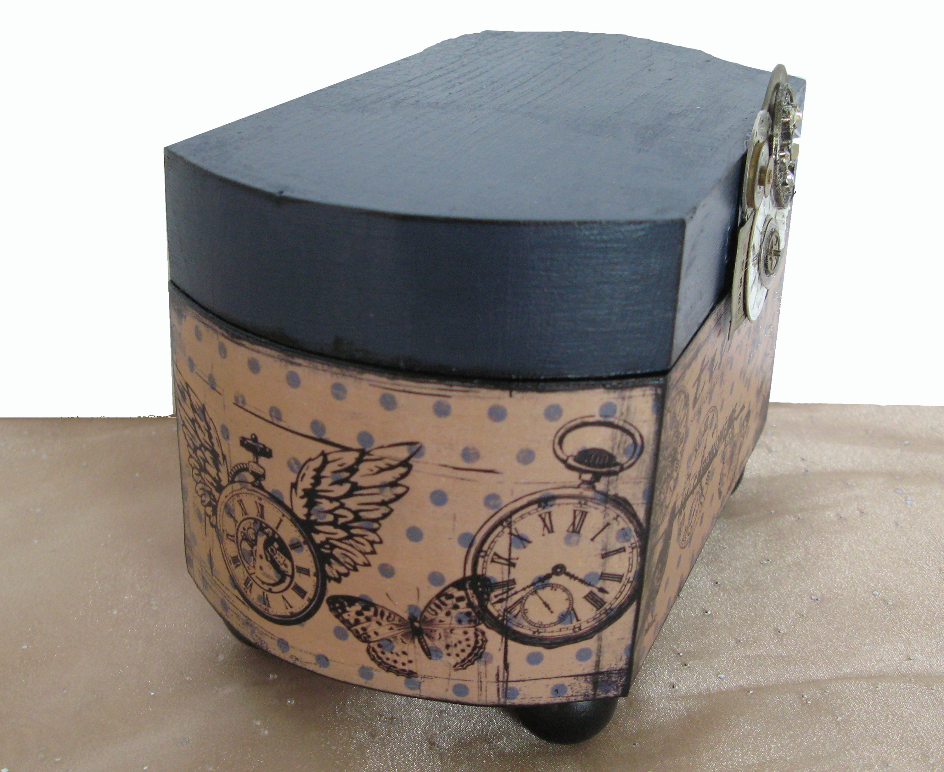 Steampunk Jewelry Box With Steampunk Finding on Front Moment ...