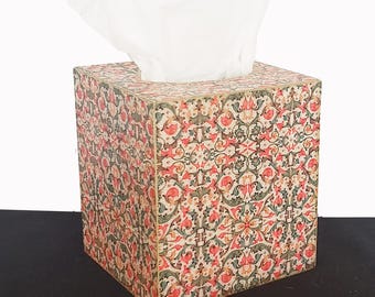 Boîte à mouchoirs florentine italienne en bois avec bordures en or 24 carats, fleurs rouges et vertes