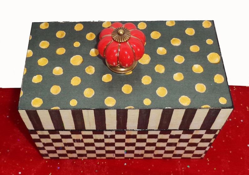 Recipe Box Black and White Checkerboard and Striped. Topped with a ceramic Red knob. Whimsical, Decor, Black & White, image 3