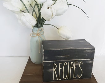 4 x 6 Recipe Box Wood Rustic, Personalized, Vintage style, Distressed, Wedding, Sanded, Farmhouse, Shabby Chic, Off White, Black, Blue, Red