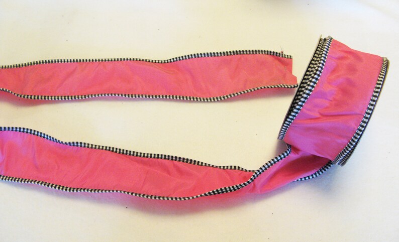 Reliant Ribbon 222 Fuchsia Taffeta Royale 2.5 x 10 Yds Wired image 1