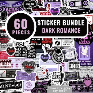 Op de afbeelding: Een stickerbundel met 60 stickers met een donkere romantiek thema. De stickers zijn overwegend zwart, wit en paars, met gotische en romantische afbeeldingen, waaronder harten, rozen en tekst zoals "Dark Romance" en "Toxic".