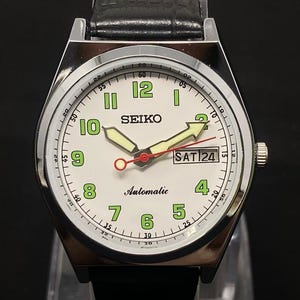 White Dial  Vintage Refurbished Seiko 5 Automatic 6309A Japan Men's Day / Date Wrist Watch - ENJOY FREE SHIPPING