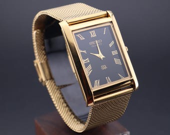 GOLD Vintage Seiko Slim  Quartz Gentlemen's Wrist Watch - FREE SHIPPING