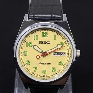 Rare Vintage Refurbished Seiko 5 Automatic 6309A Japan Men's Day / Date Wrist Watch - ENJOY FREE SHIPPING