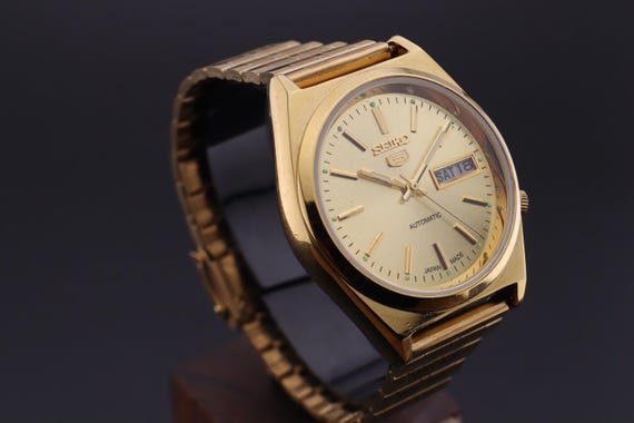 Vintage Seiko 5 Automatic 7009A, 17Jewels Japan Made Men's Wrist Watch, Day/Date
