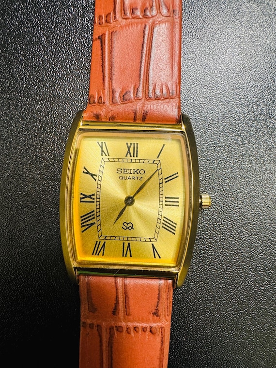 Gold Dial Vintage Seiko Slim Tonneau Tank Quartz Gentlemen's Wrist