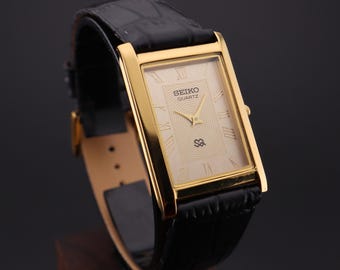 Vintage Seiko Slim  Quartz Gentlemen's Wrist Watch - FREE SHIPPING