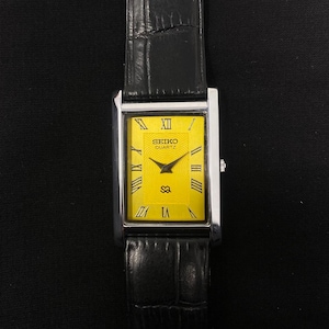 Rare Yellow Dial Vintage Seiko Slim  Quartz Gentlemen's Wrist Watch - FREE SHIPPING
