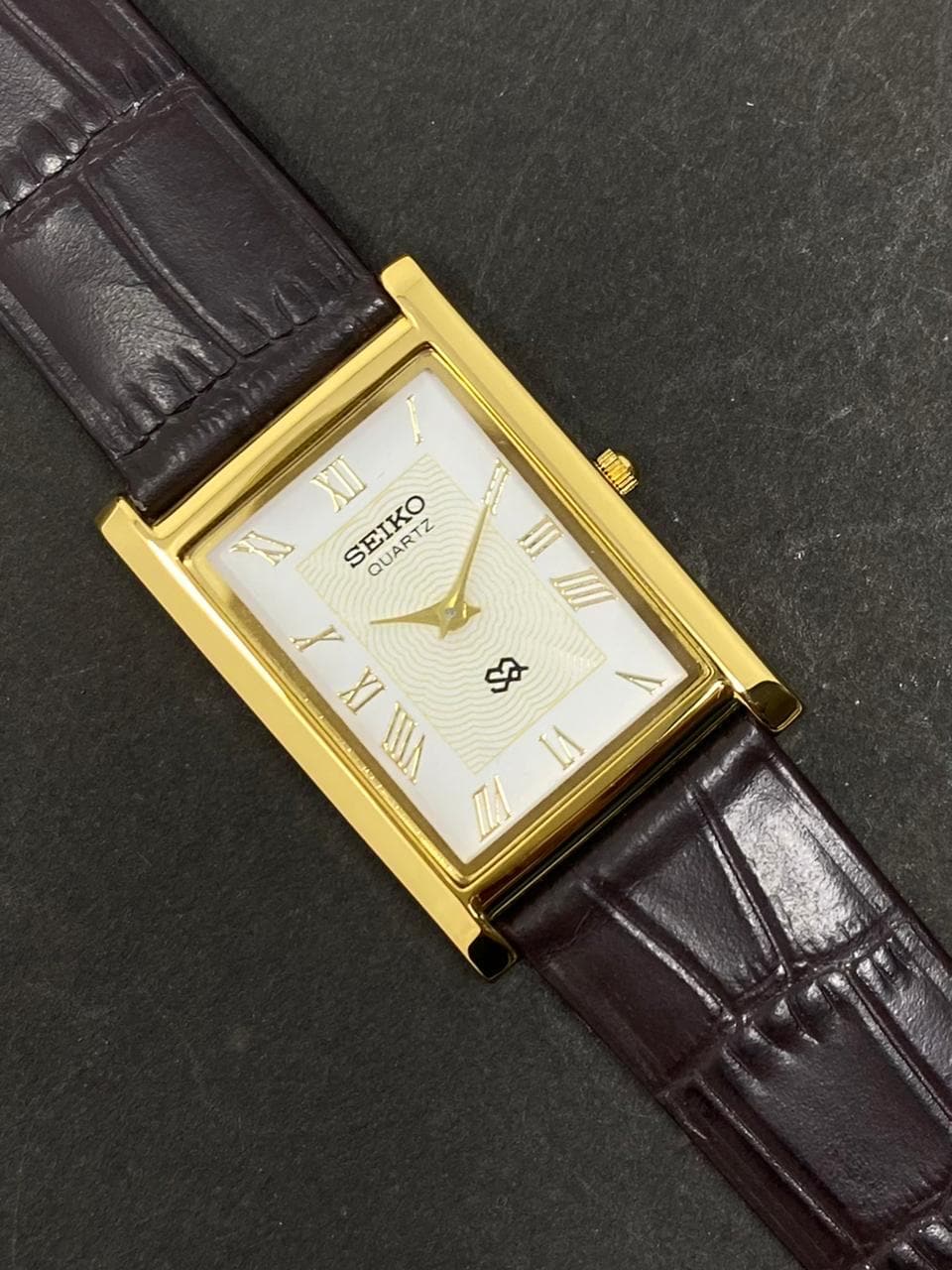Gold Case Vintage Slim Seiko Watches for Men - Etsy