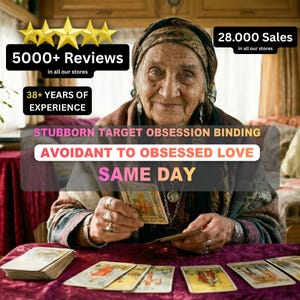 Puede incluir: Una mujer mayor con un pañuelo en la cabeza y joyas sostiene cartas del tarot. La imagen incluye el texto "5000+ Reviews", "38+ YEARS OF EXPERIENCE", "28.000 Sales" y frases relacionadas con el amor y la unión.