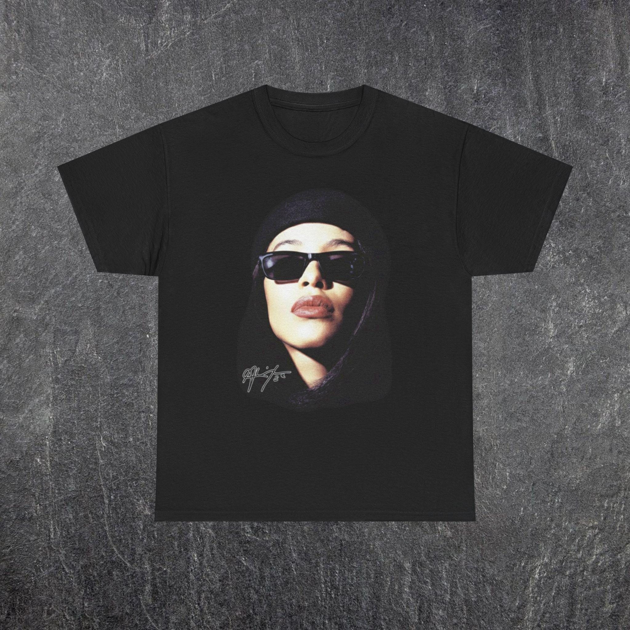 Aaliyah - Etsy 日本