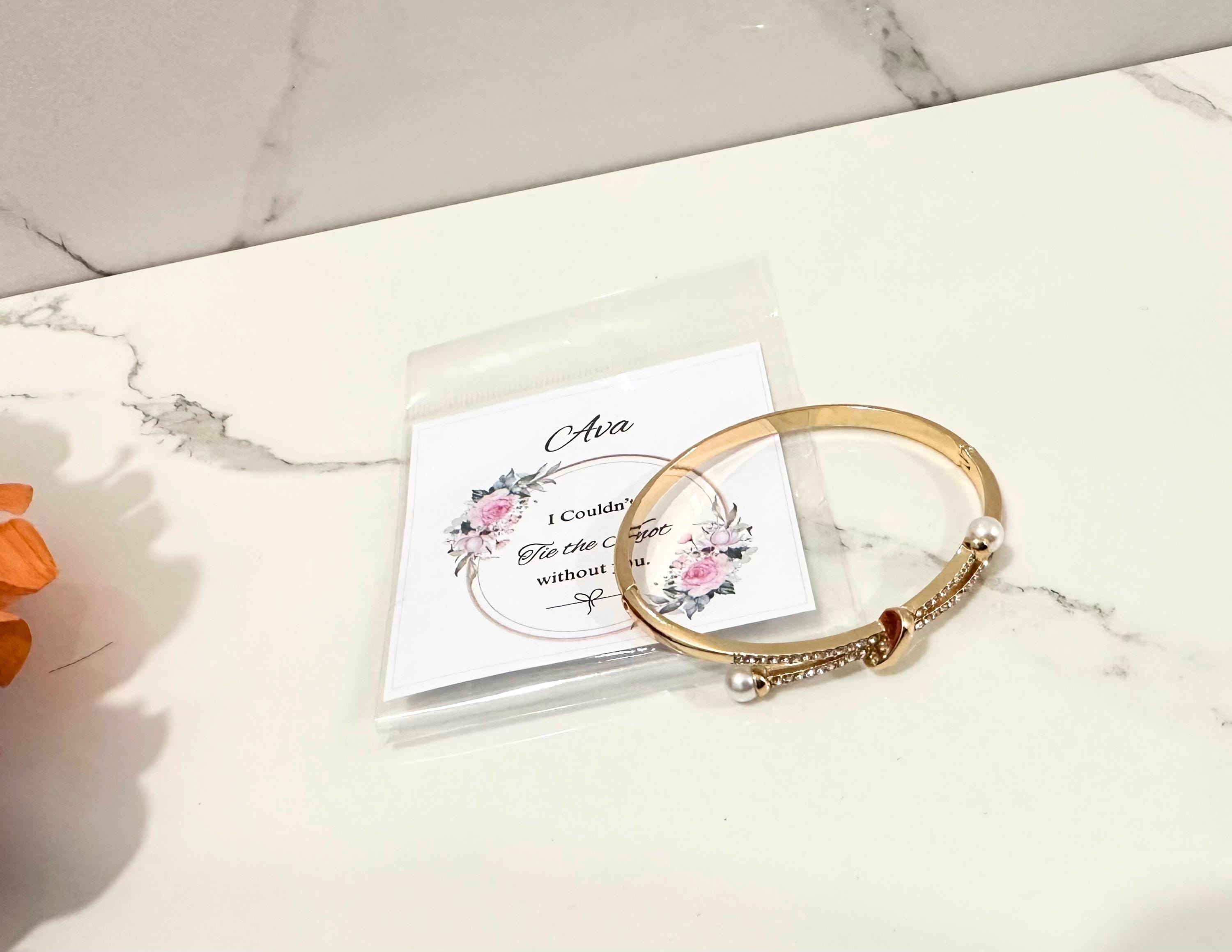 Bracciale Con Perle E Iniziale Dorata Regolabile – Gioiello Delicato Per Donna, Damigella, Sposa, Regalo Speciale - 2