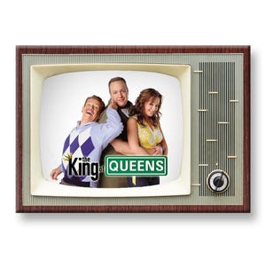 May include: A vintage television screen showing three people, two men and a woman, with the text "The King of Queens" on a green street sign.