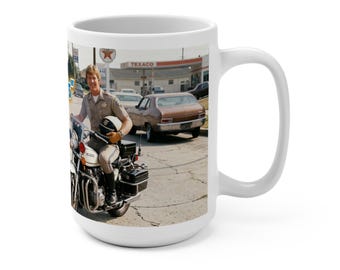 Chips Tv Show Tv Retro Design Ceramic Mug 15oz Extra Large No 2